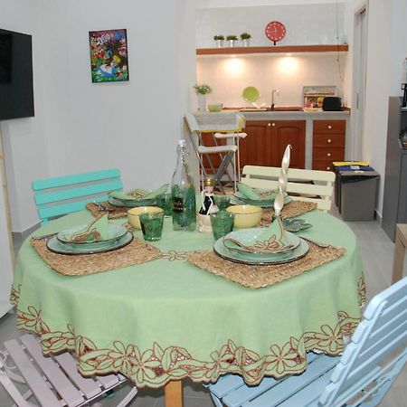 Casa Vacanze Toto Sapore 토레 안눈치아타 외부 사진