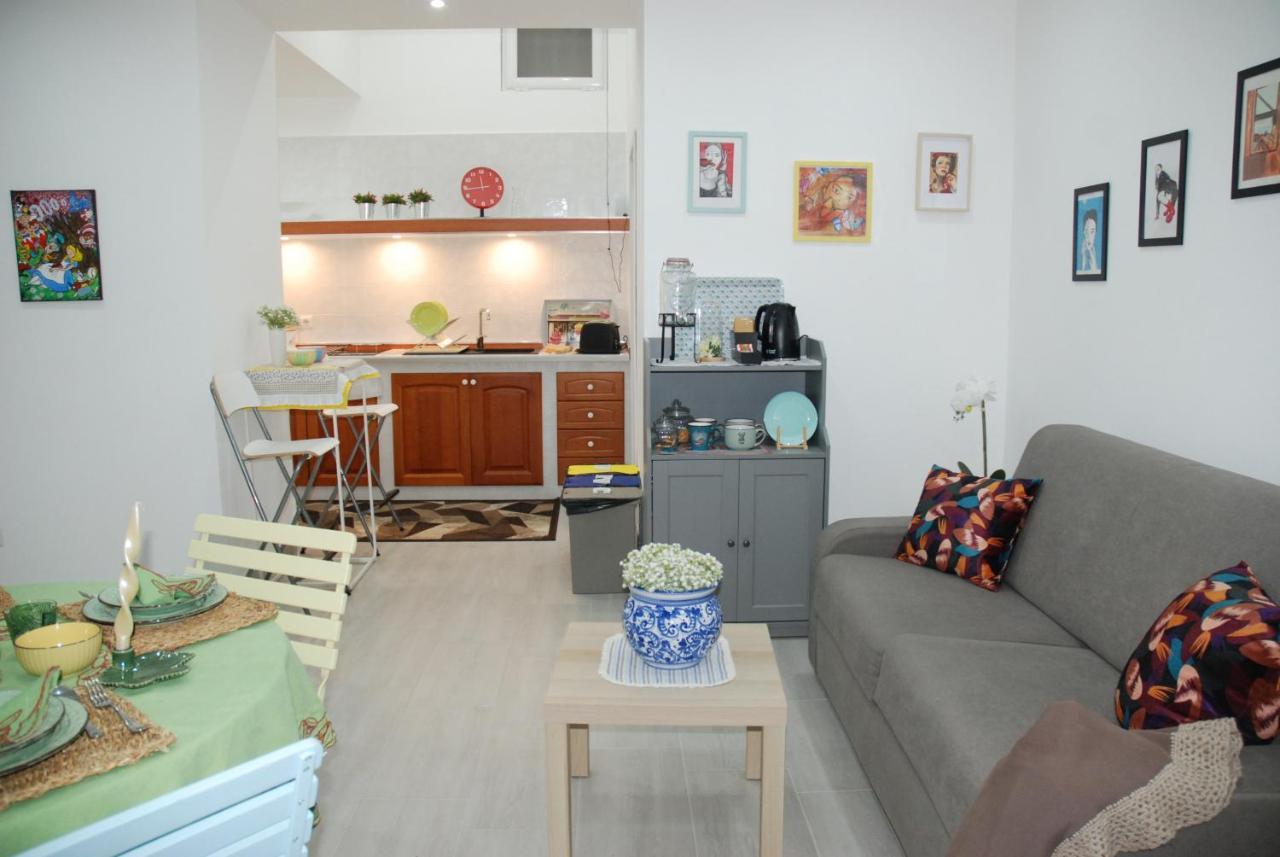 Casa Vacanze Toto Sapore 토레 안눈치아타 외부 사진